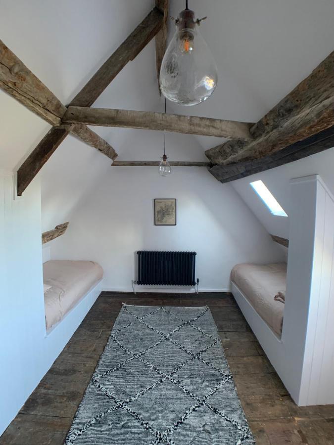 Cosy Cottage In Lechlade Exterior photo